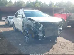 JN8AT2MV8JW322904 2018 NISSAN ROGUE