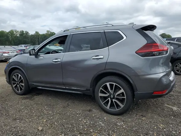 JN8AT2MV8JW323907 2018 NISSAN ROGUE - Image 2