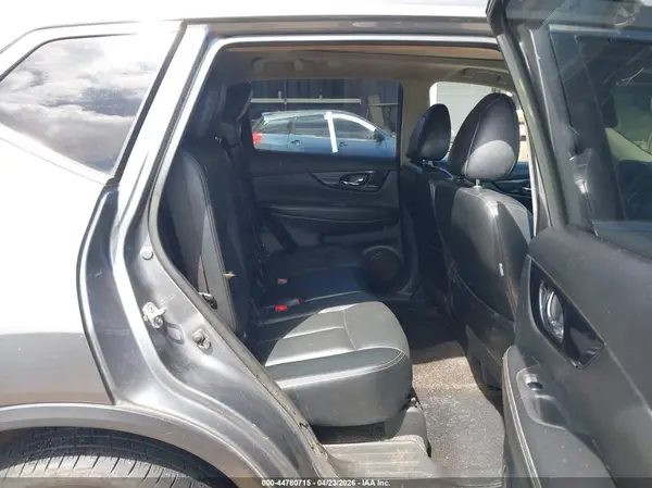 JN8AT2MV8JW325575 2018 NISSAN ROGUE - Image 8