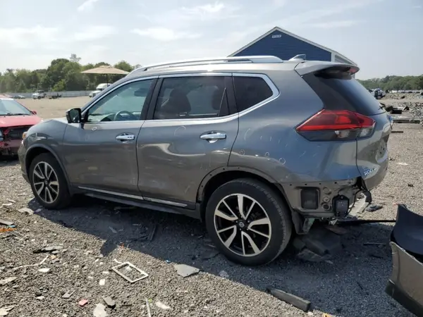 JN8AT2MV8JW327357 2018 NISSAN ROGUE - Image 2