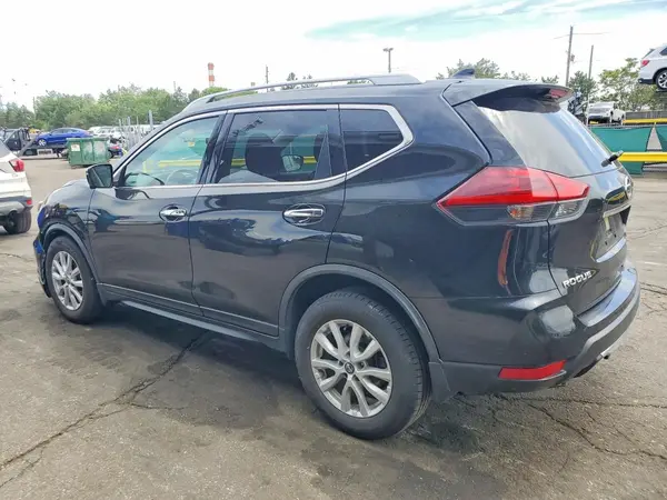 JN8AT2MV8JW328475 2018 NISSAN ROGUE - Image 2