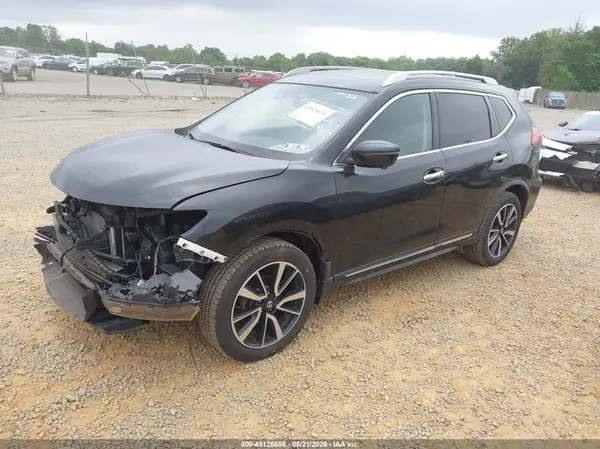 JN8AT2MV8JW329528 2018 NISSAN ROGUE - Image 2