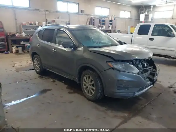 JN8AT2MV8JW341372 2018 NISSAN ROGUE - Image 1