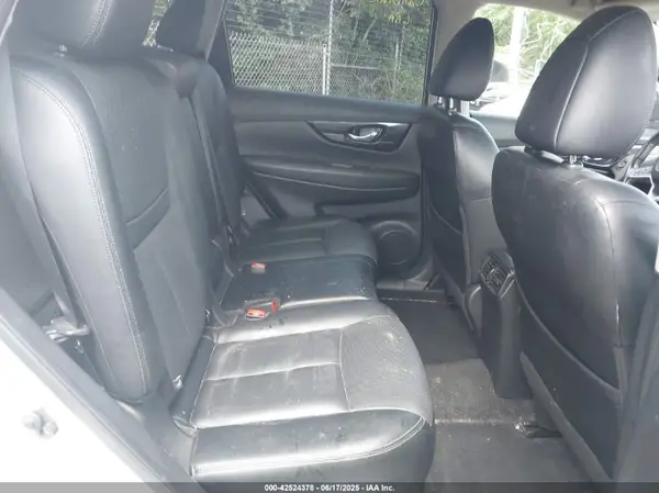 JN8AT2MV8JW341906 2018 NISSAN ROGUE - Image 8
