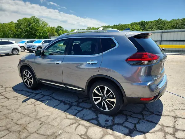 JN8AT2MV8JW343980 2018 NISSAN ROGUE - Image 2