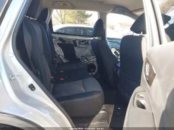 JN8AT2MV8JW345602 2018 NISSAN ROGUE - Image 8