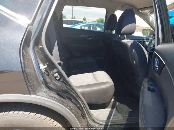 JN8AT2MV8JW346023 2018 NISSAN ROGUE - Image 8