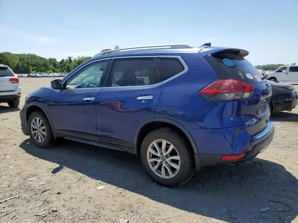 JN8AT2MV8JW348001 2018 NISSAN ROGUE - Image 2