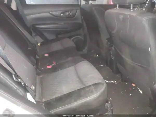 JN8AT2MV8JW348483 2018 NISSAN ROGUE - Image 8
