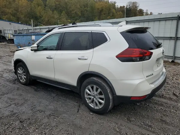 JN8AT2MV8JW349200 2018 NISSAN ROGUE - Image 2