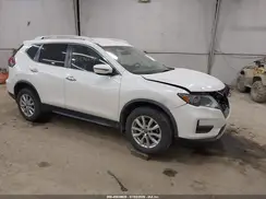 JN8AT2MV8JW351111 2018 NISSAN ROGUE
