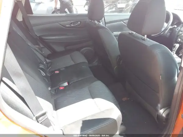 JN8AT2MV8KW370257 2019 NISSAN ROGUE - Image 8