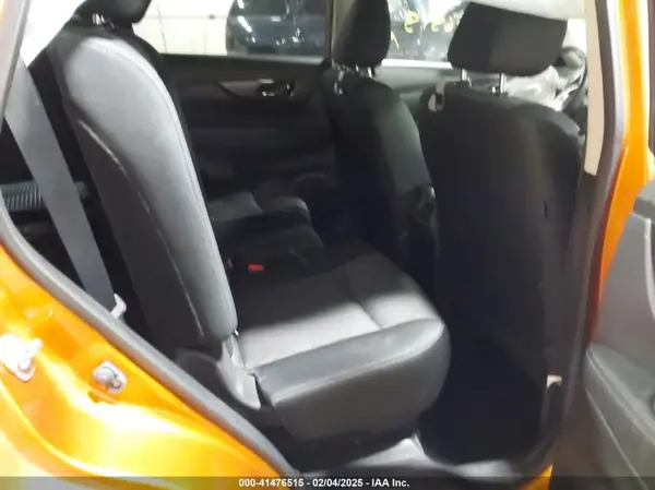 JN8AT2MV8KW370341 2019 NISSAN ROGUE - Image 8