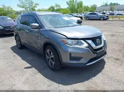 JN8AT2MV8KW370517 2019 NISSAN ROGUE