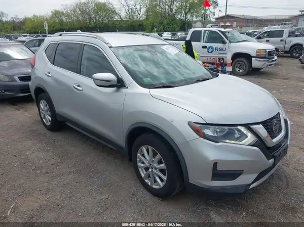 JN8AT2MV8KW372574 2019 NISSAN ROGUE - Image 1