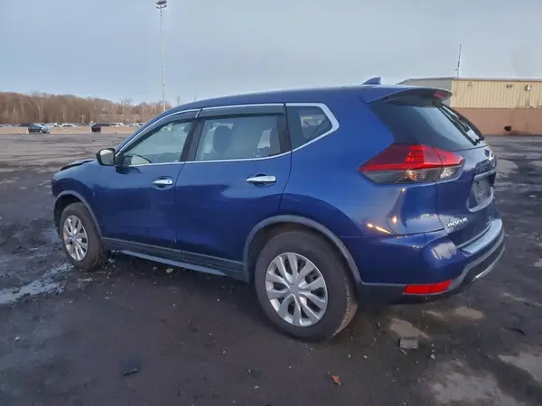 JN8AT2MV8KW373210 2019 NISSAN ROGUE - Image 2