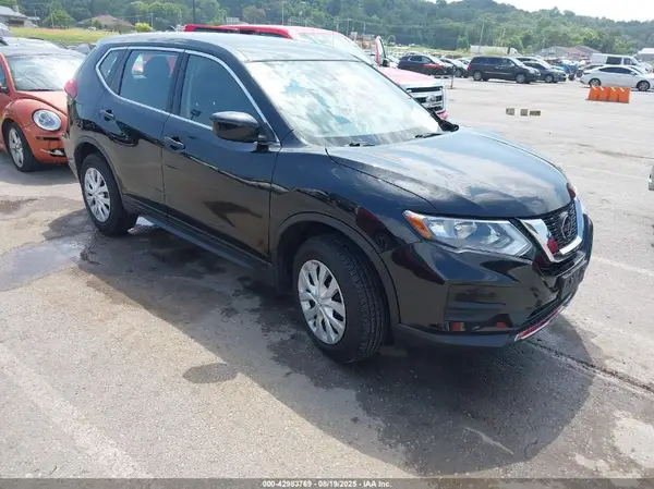 JN8AT2MV8KW375961 2019 NISSAN ROGUE - Image 1