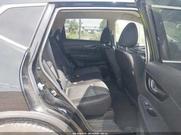 JN8AT2MV8KW376124 2019 NISSAN ROGUE - Image 8