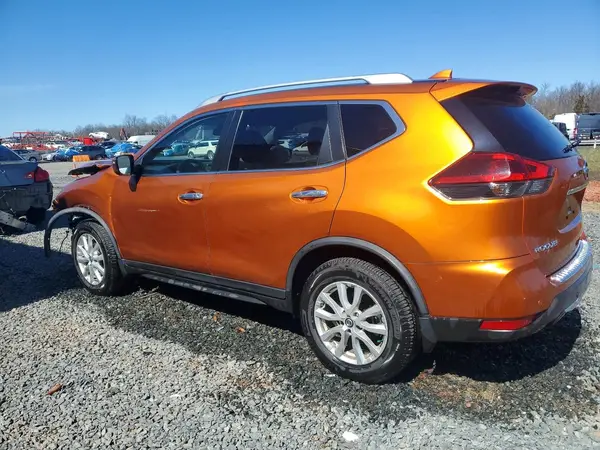 JN8AT2MV8KW376933 2019 NISSAN ROGUE - Image 2