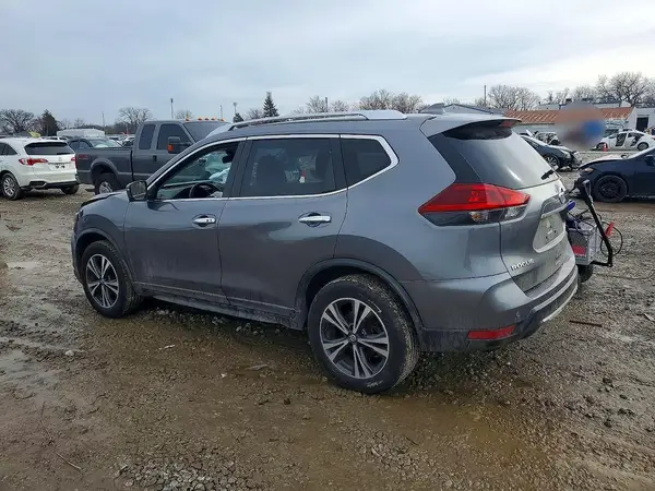 JN8AT2MV8KW378777 2019 NISSAN ROGUE - Image 2
