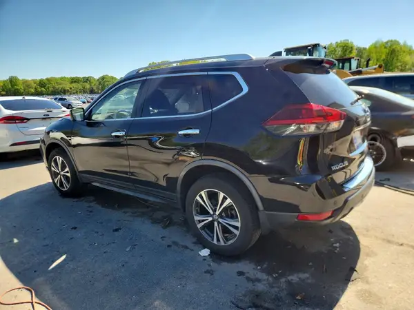 JN8AT2MV8KW379640 2019 NISSAN ROGUE - Image 2