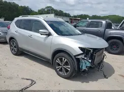 JN8AT2MV8KW380772 2019 NISSAN ROGUE