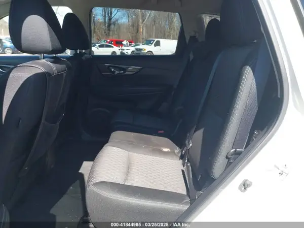 JN8AT2MV8KW385485 2019 NISSAN ROGUE - Image 8