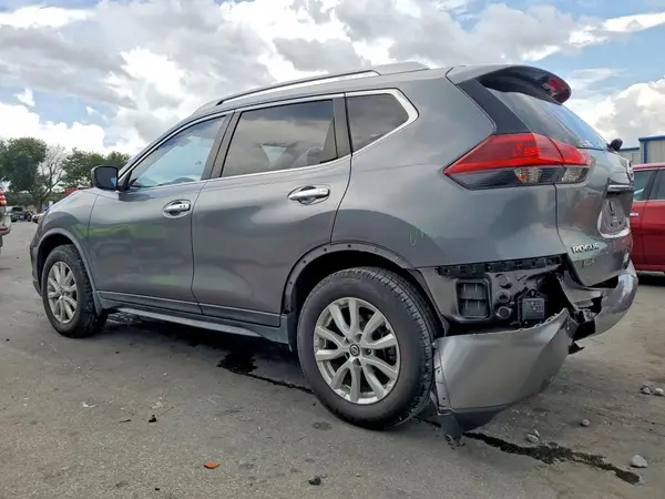 JN8AT2MV8KW390458 2019 NISSAN ROGUE - Image 2