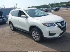 JN8AT2MV8KW390878 2019 NISSAN ROGUE