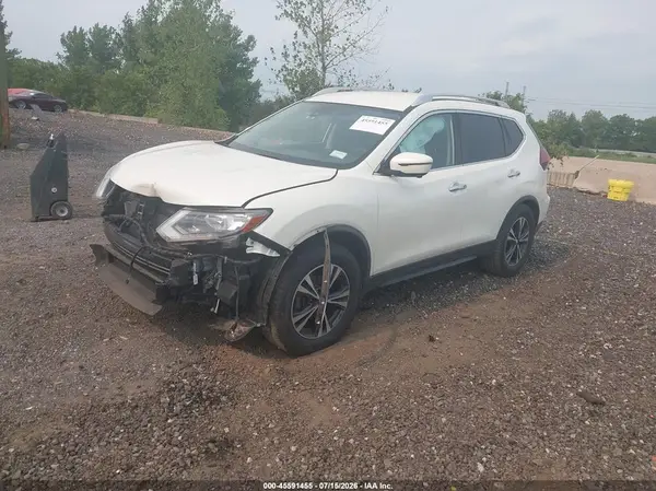 JN8AT2MV8KW392243 2019 NISSAN ROGUE - Image 2