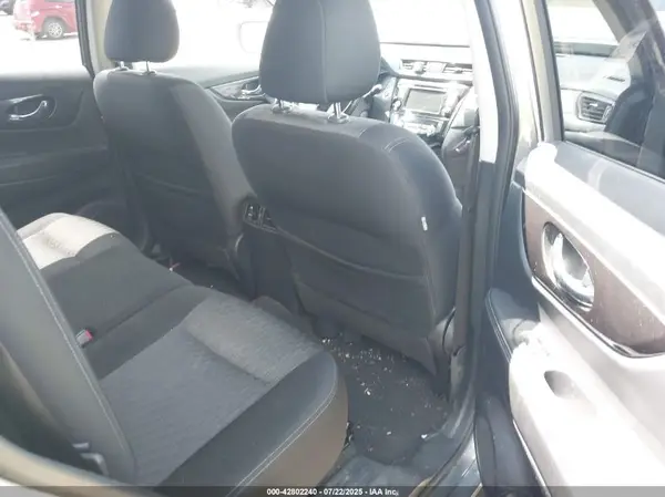 JN8AT2MV8KW400440 2019 NISSAN ROGUE - Image 8