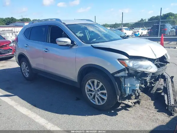 JN8AT2MV8LW104092 2020 NISSAN ROGUE - Image 1