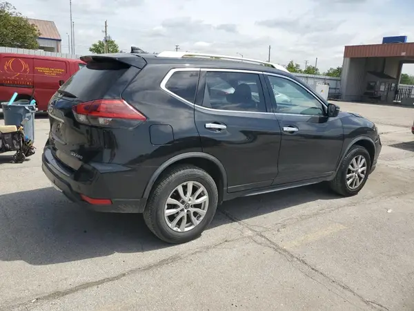 JN8AT2MV8LW104867 2020 NISSAN ROGUE - Image 2