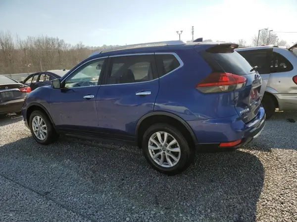 JN8AT2MV8LW104979 2020 NISSAN ROGUE - Image 2