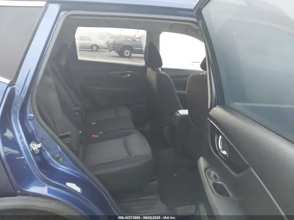 JN8AT2MV8LW109292 2020 NISSAN ROGUE - Image 8