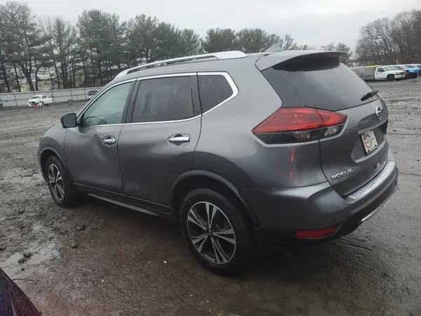 JN8AT2MV8LW109521 2020 NISSAN ROGUE - Image 2