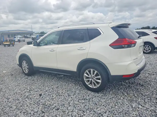 JN8AT2MV8LW111771 2020 NISSAN ROGUE - Image 2