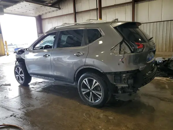 JN8AT2MV8LW130708 2020 NISSAN ROGUE - Image 2