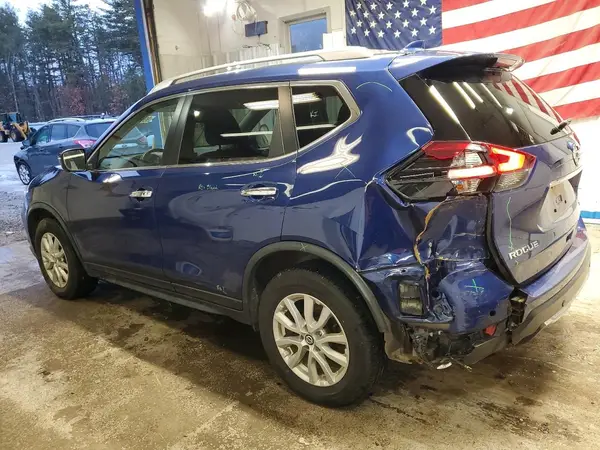 JN8AT2MV8LW140865 2020 NISSAN ROGUE - Image 2