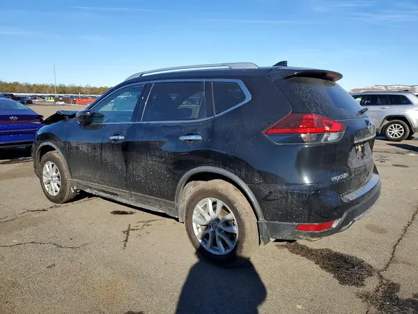 JN8AT2MV8LW141658 2020 NISSAN ROGUE - Image 2