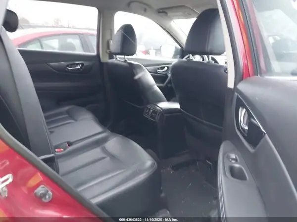 JN8AT2MV9GW130934 2016 NISSAN ROGUE - Image 8