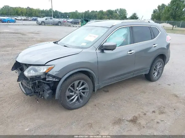 JN8AT2MV9GW132361 2016 NISSAN ROGUE - Image 2