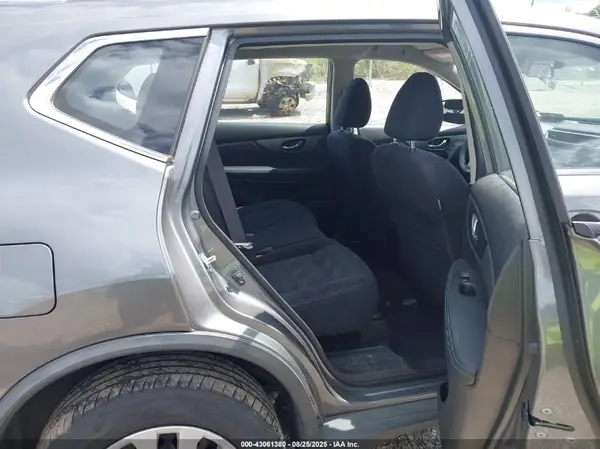 JN8AT2MV9GW134577 2016 NISSAN ROGUE - Image 8