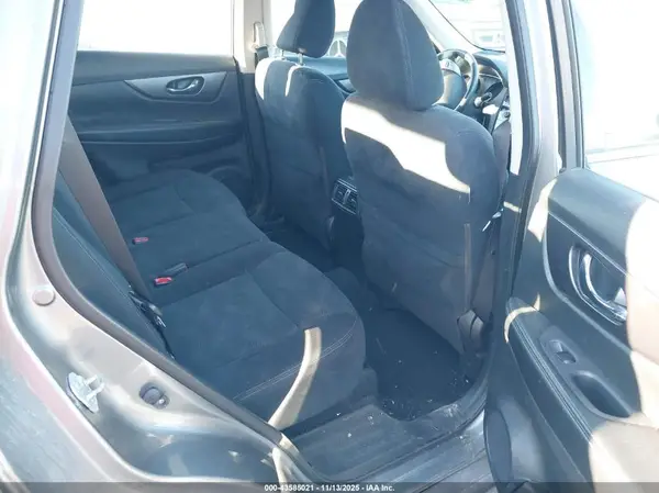 JN8AT2MV9GW137186 2016 NISSAN ROGUE - Image 8