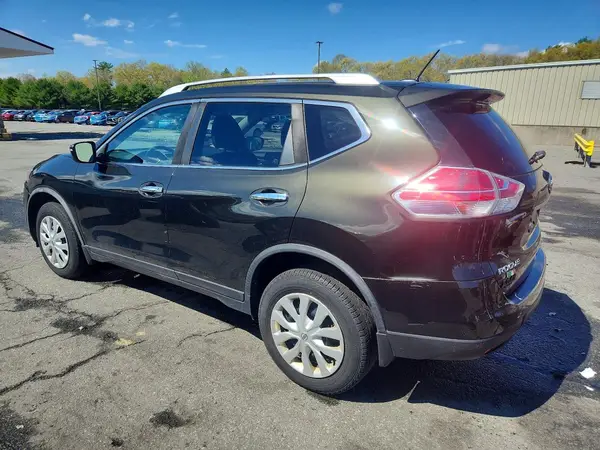 JN8AT2MV9GW140878 2016 NISSAN ROGUE - Image 2