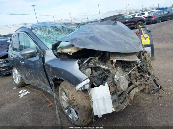 JN8AT2MV9GW146776 2016 NISSAN ROGUE - Image 1