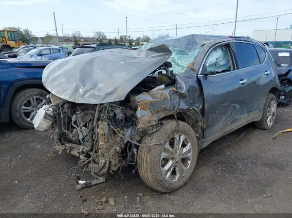 JN8AT2MV9GW146776 2016 NISSAN ROGUE - Image 2
