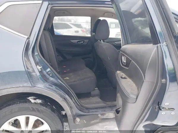 JN8AT2MV9GW147023 2016 NISSAN ROGUE - Image 8