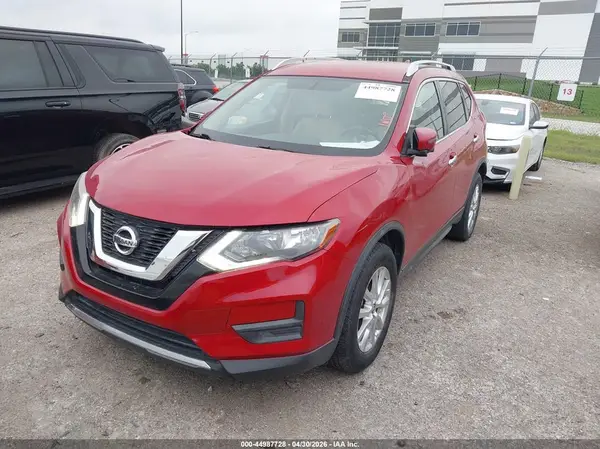 JN8AT2MV9HW002386 2017 NISSAN ROGUE - Image 2
