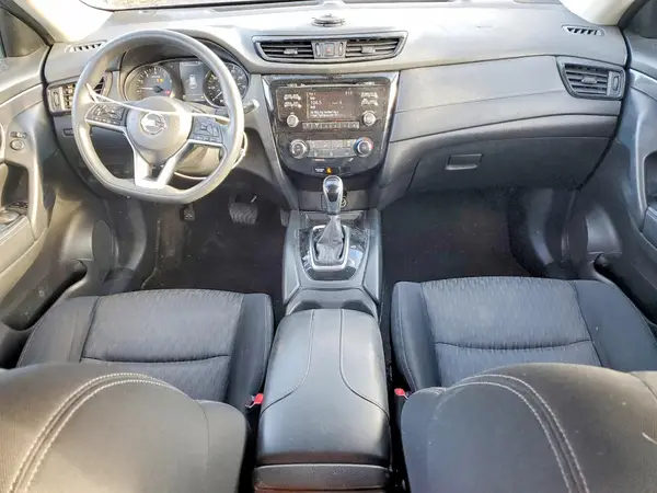 JN8AT2MV9HW003943 2017 NISSAN ROGUE - Image 8